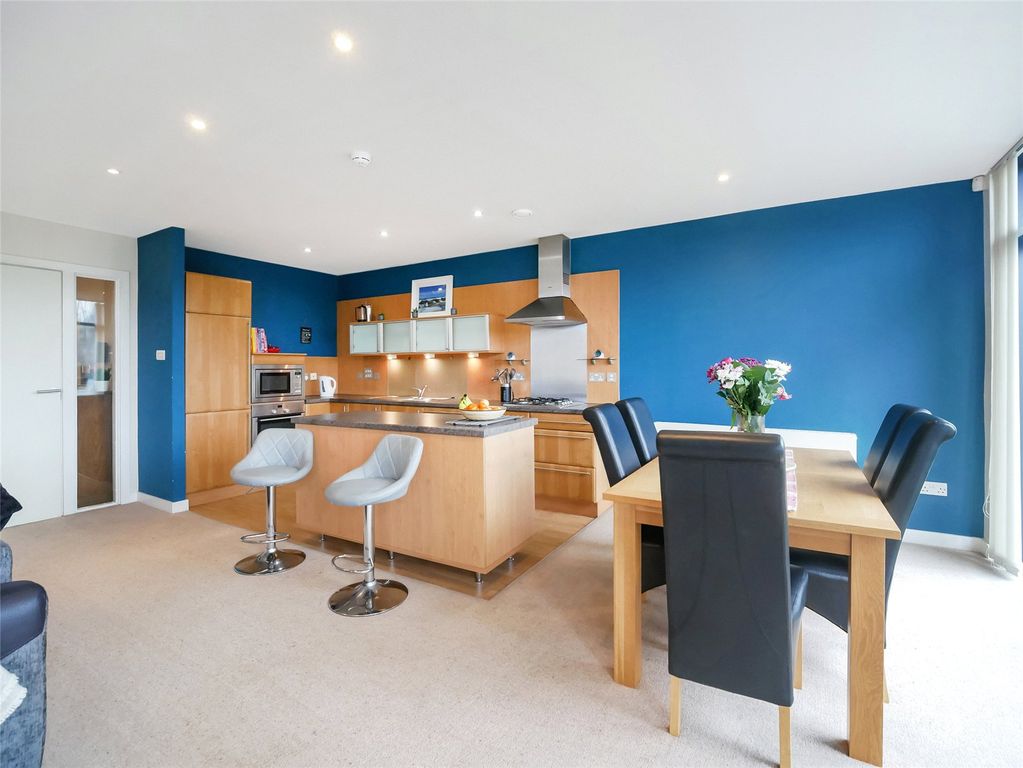 Property photo 2 of 20 Picture No. 08