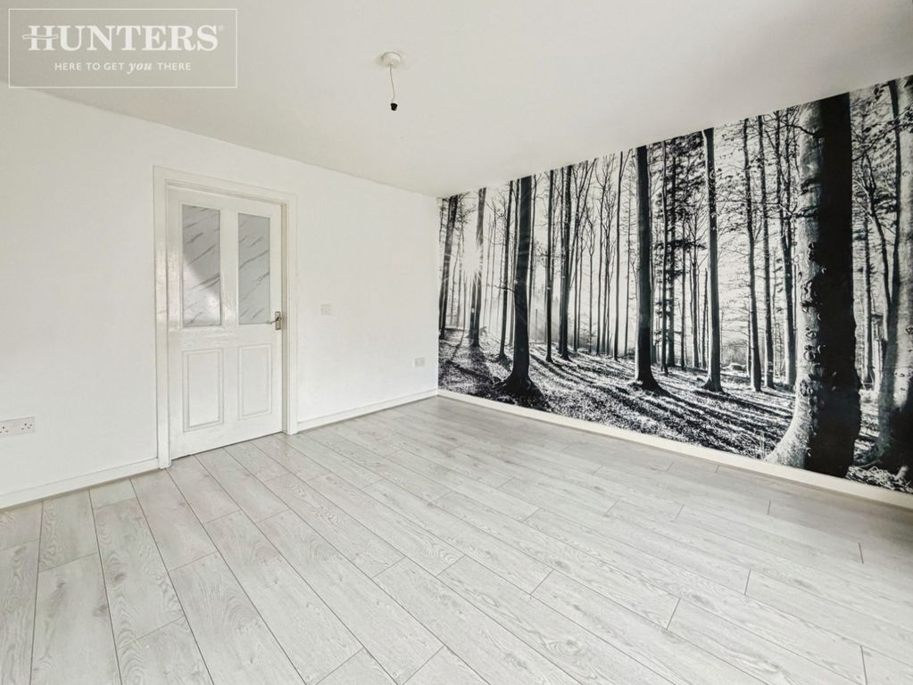 Property photo 3 of 16 Pbox-Img.Jpg