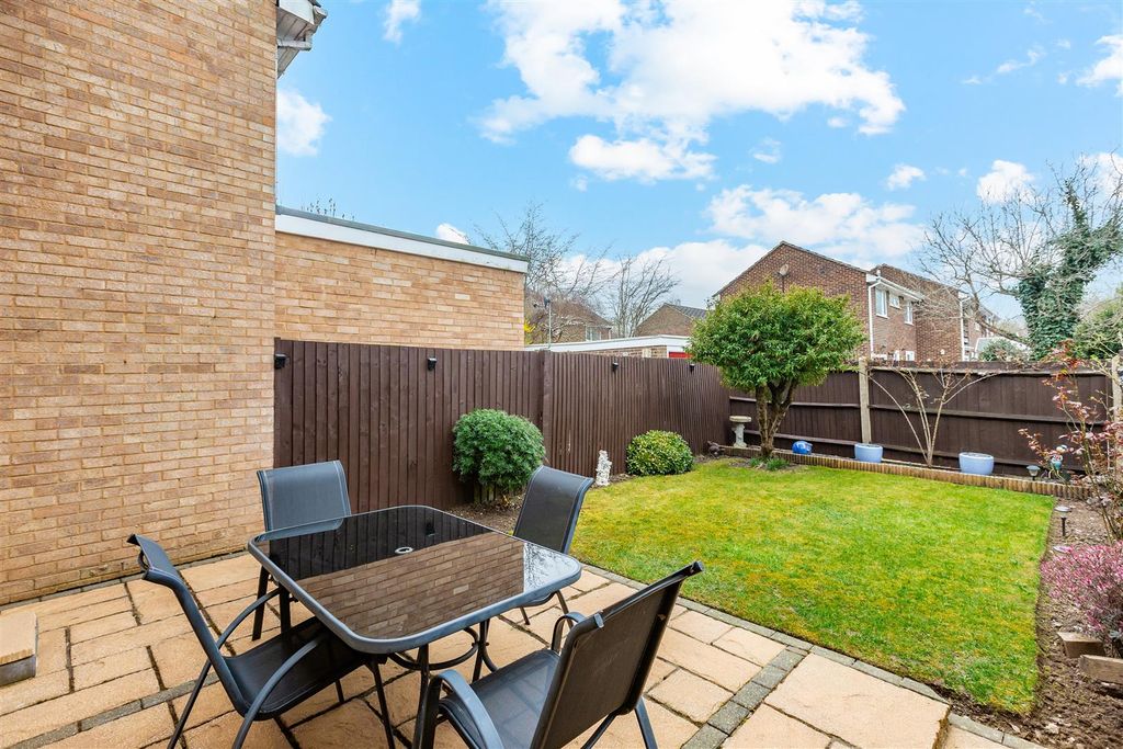 Property photo 3 of 17 11 Olivers Mill-Hr1.Jpg