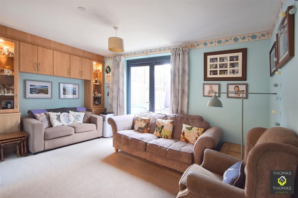 Property photo 2 of 16 Dsc_0005 (2).Jpg