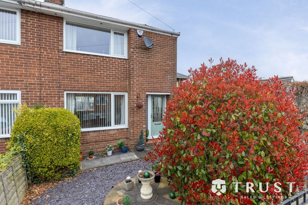 Property photo 1 of 26