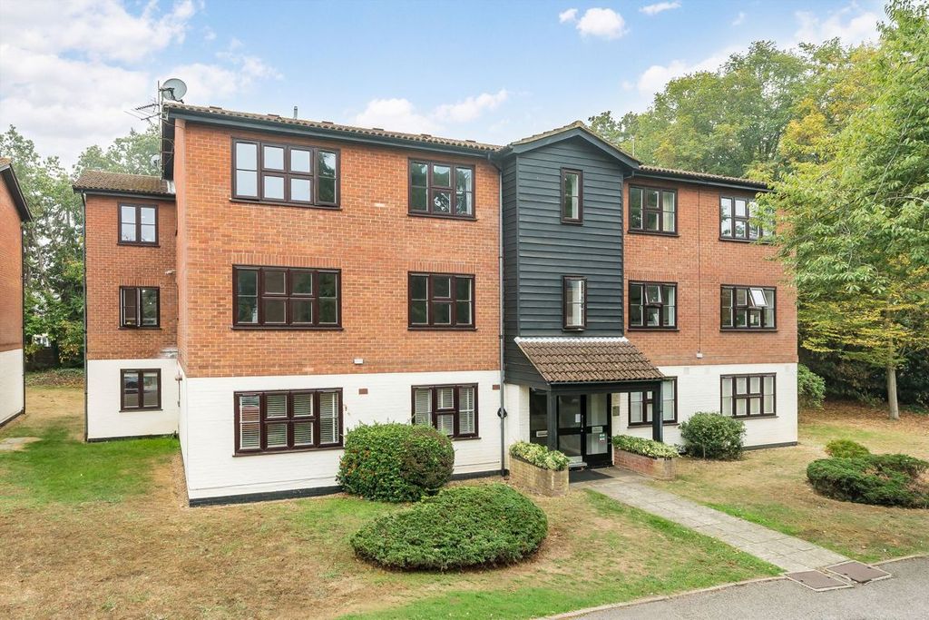 Property photo 1 of 7