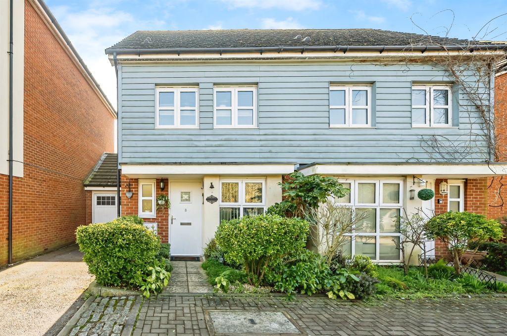 Property photo 2 of 17