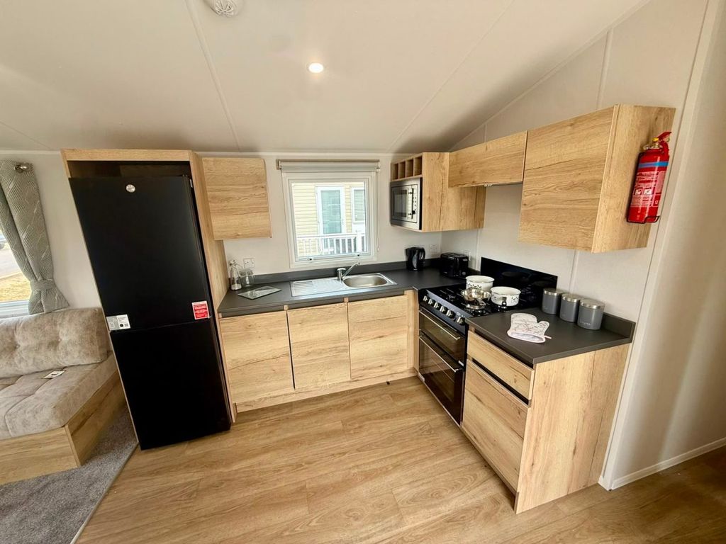 Property photo 3 of 11 Willerby Midhurst 2025 Car0063448 145884127.Jpeg