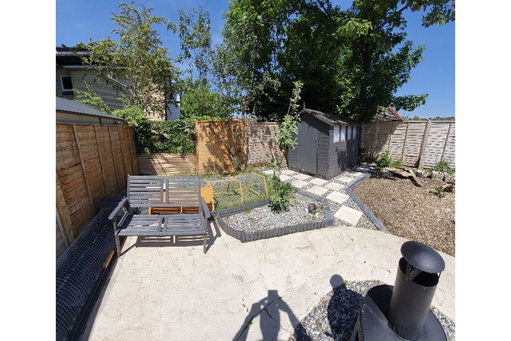 Property photo 3 of 15