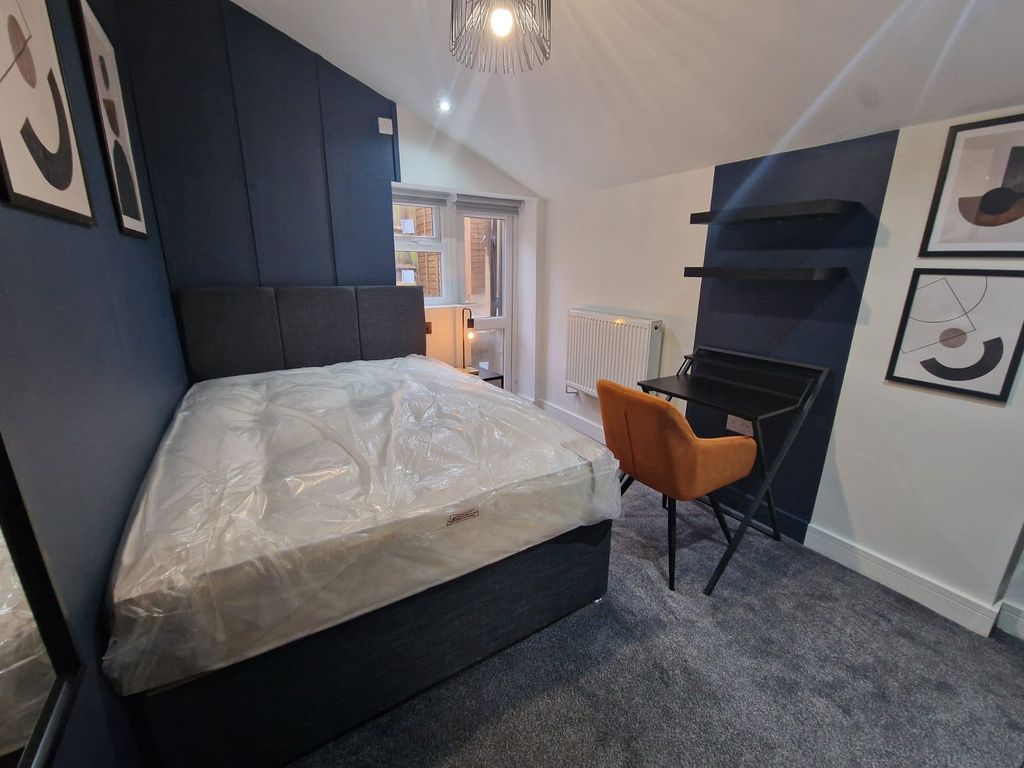 Property photo 1 of 14 659639_1_8406226
