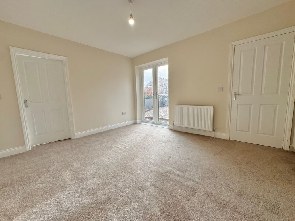 Property photo 3 of 11 6101E198-75dc-4Af8-9Cf6-14Bfeae4F729