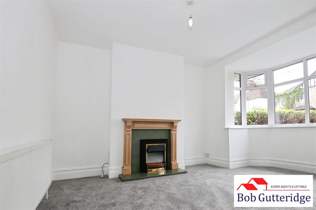 Property photo 3 of 25 Bay Fronted Sitting Room