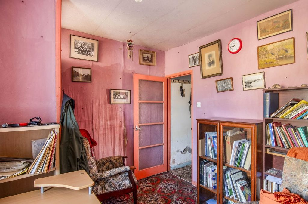 Property photo 3 of 10 Image 3