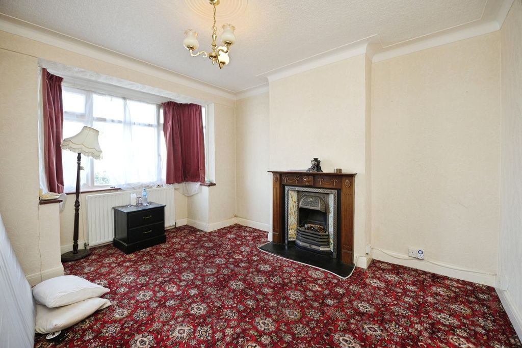 Property photo 2 of 18 Pbox-Img.Jpg