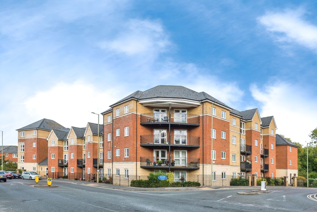 Property photo 1 of 15