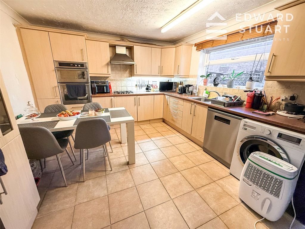 Property photo 2 of 8 Picture No. 02