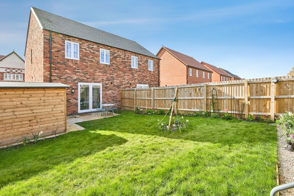 Property photo 3 of 20 Pbox-Img.Jpg