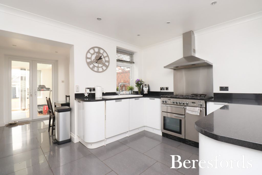 Property photo 3 of 14 Picture No. 07