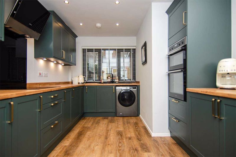 Property photo 3 of 26 Photo 10