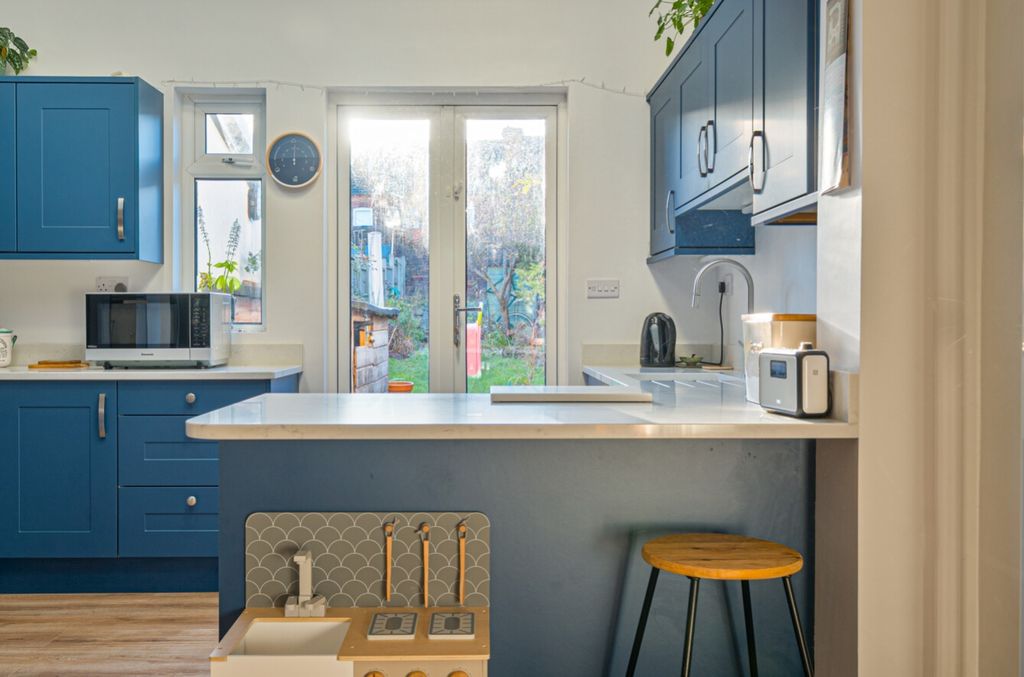 Property photo 3 of 14 Best Estate Agent In Sheffield