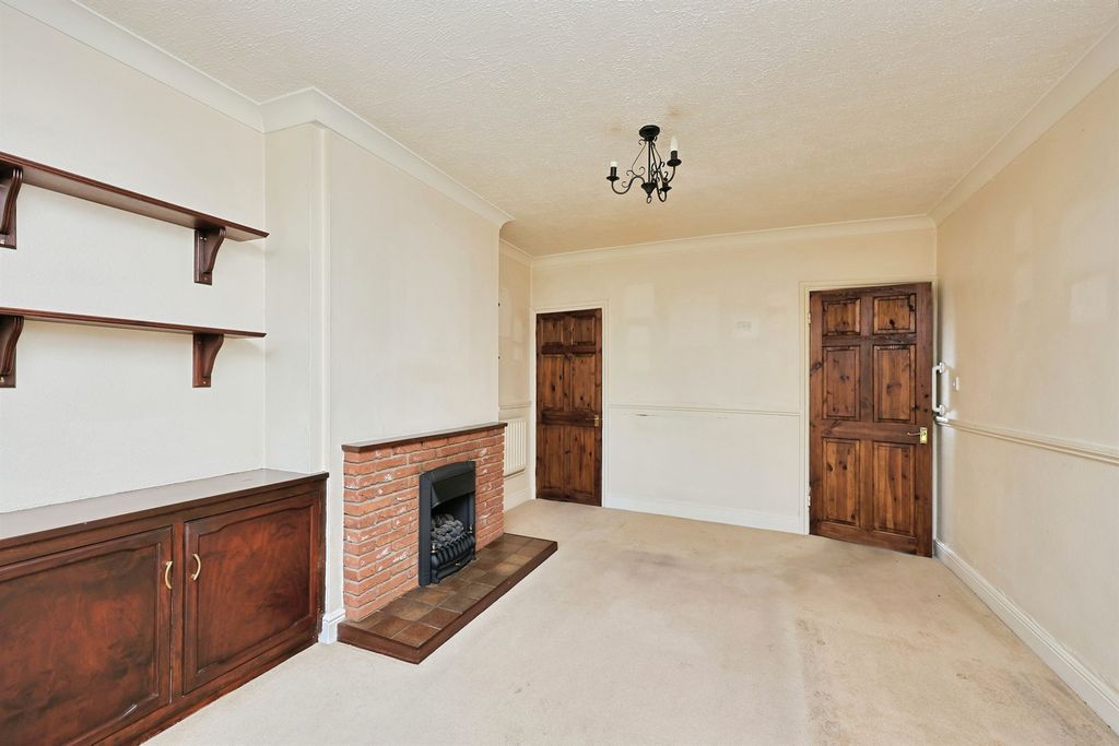 Property photo 3 of 20