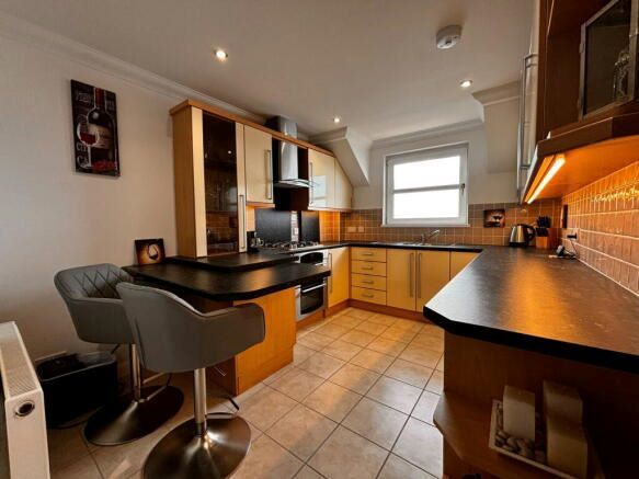 Property photo 3 of 9