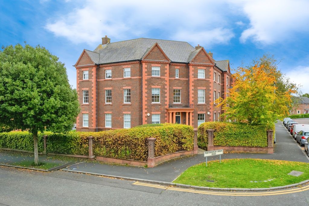 Property photo 1 of 17 Front