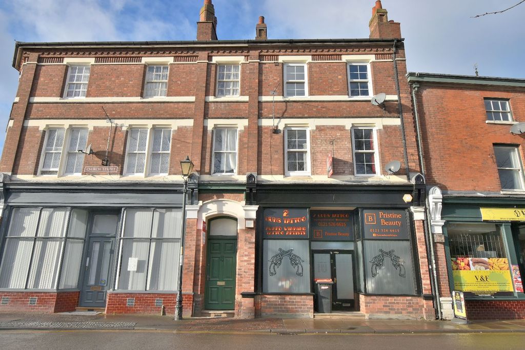 Property photo 2 of 12