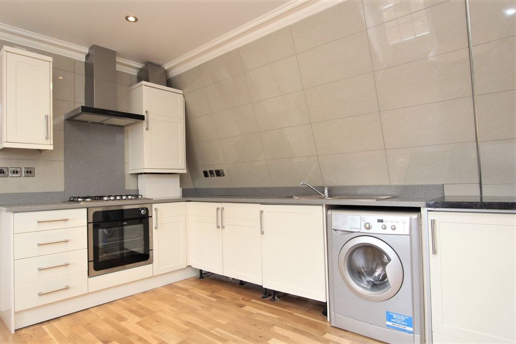Property photo 1 of 7 Open-Plan Kitchen