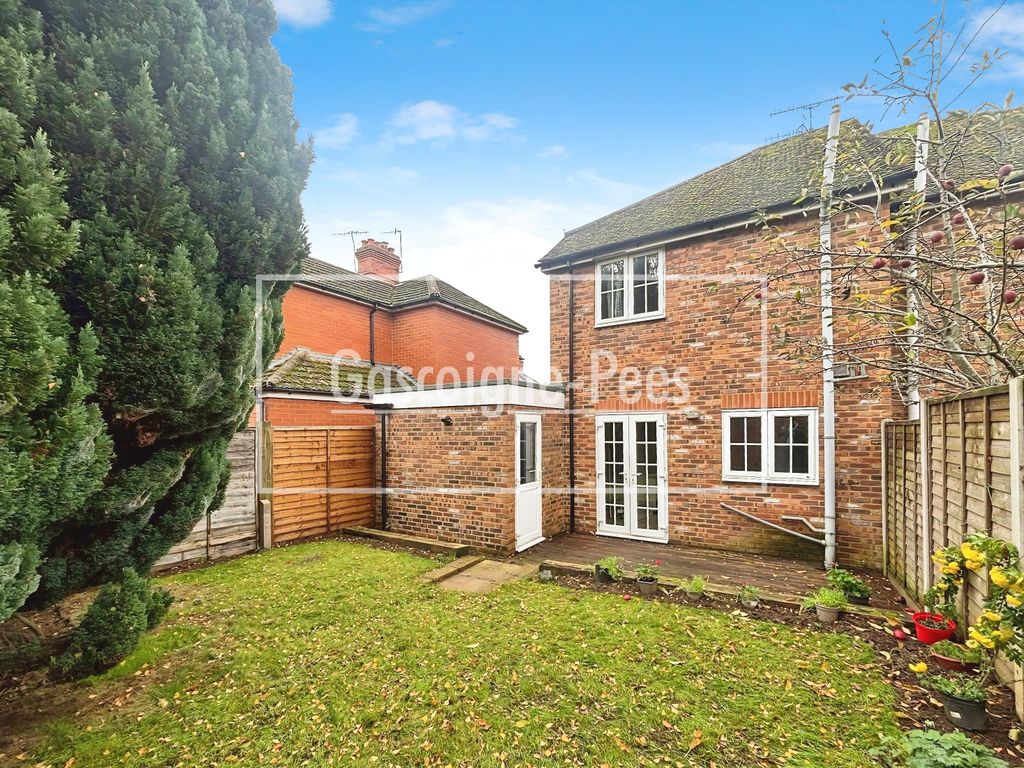 Property photo 2 of 9