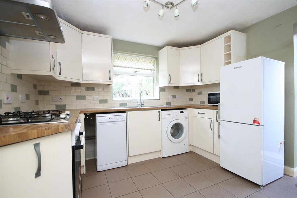 Property photo 3 of 9 .Kitchen.Jpg