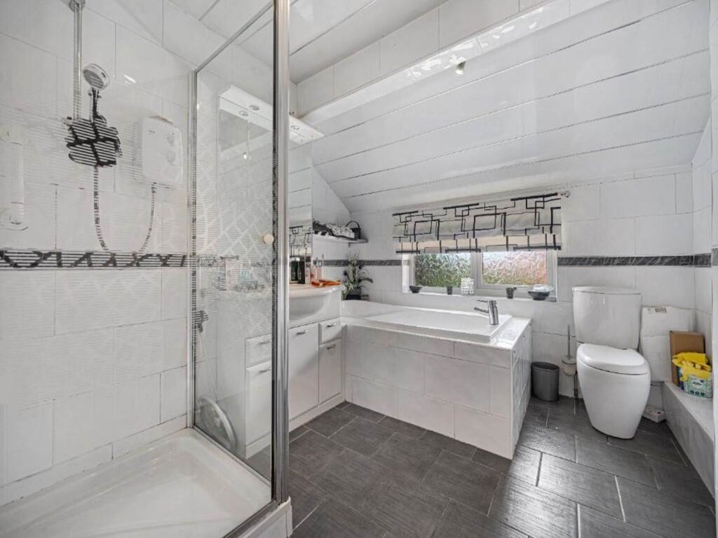 Property photo 3 of 11 Photo-2