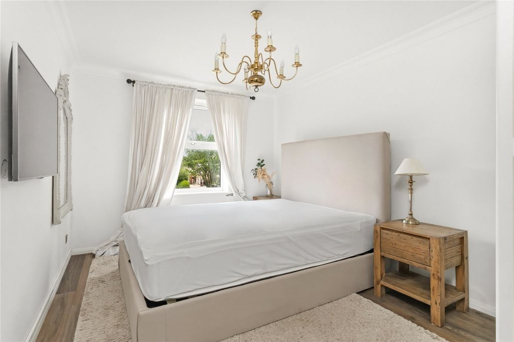 Property photo 3 of 12 Picture No. 04