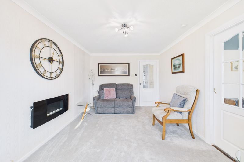 Property photo 3 of 18 Lounge Angle 2