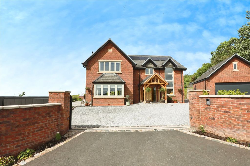 Property photo 1 of 45 Picture No. 18