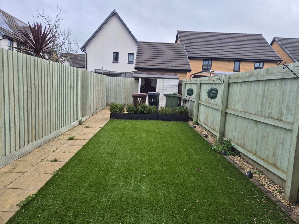 Property photo 2 of 9 Image