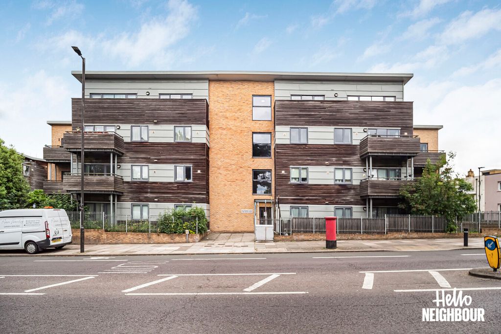 Property photo 1 of 14 Photo 0