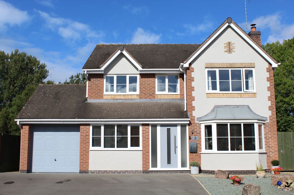 Property photo 1 of 36