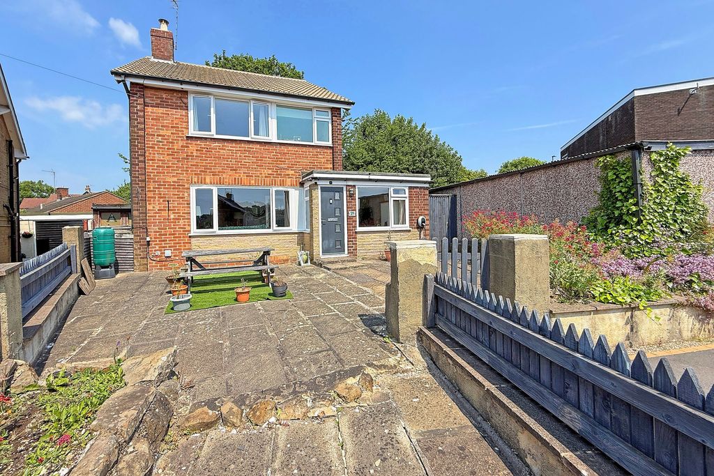 Property photo 1 of 26
