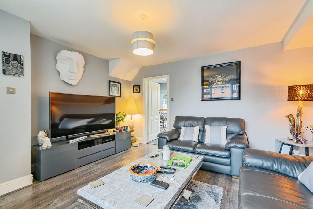 Property photo 3 of 12 Living Room