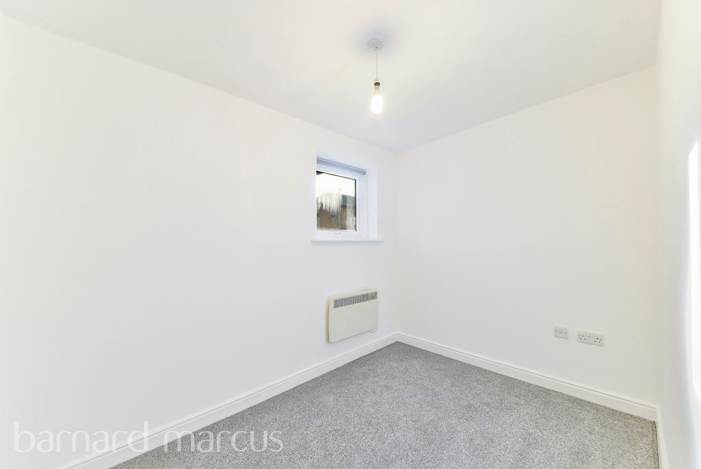Property photo 1 of 8 Image