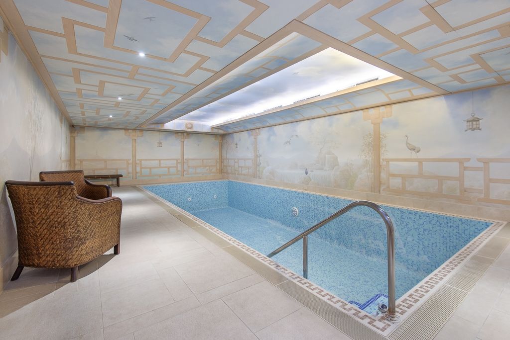 Property photo 2 of 22 Swimming Pool