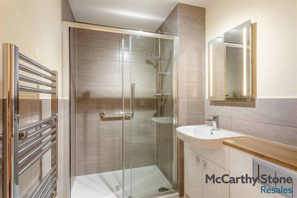 Additional image 18 of 2 bed flat for saleBarleythorpe Road, Rutland LE15