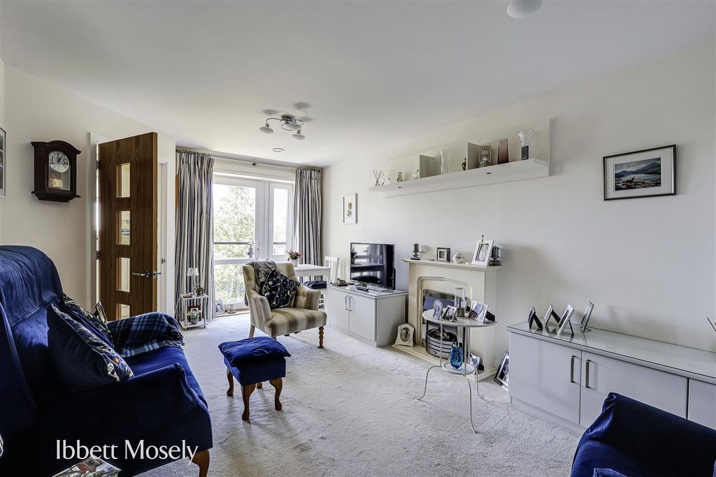 Property photo 1 of 16 10 Reception Room.Jpg