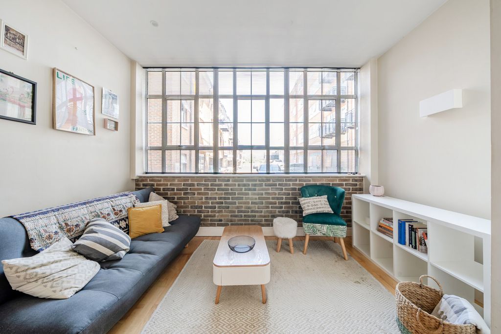 Property photo 1 of 16 1484042-6-6A3Bb61...