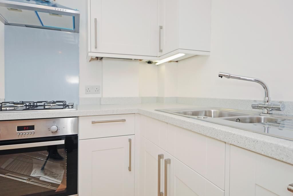 Property photo 2 of 10 6