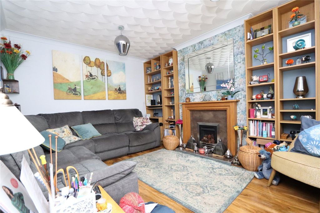 Property photo 3 of 15 Picture No. 15