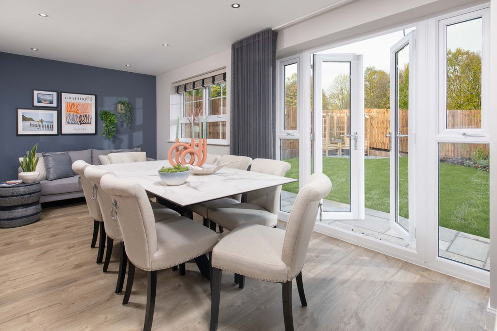 Property photo 3 of 9 Bar Yw Wadsworth Gardens Radleigh – Kitchen Diner