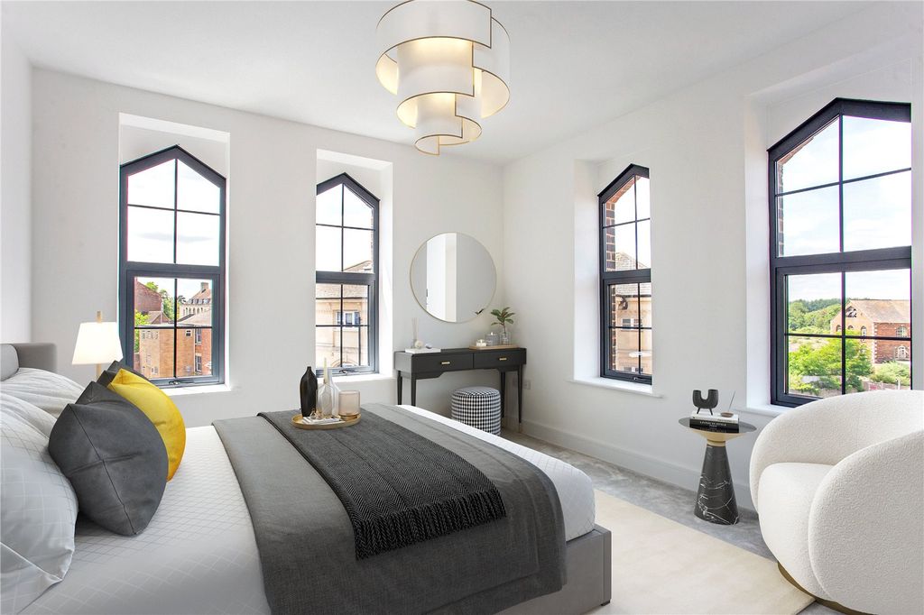 Property photo 2 of 5 Digitally Staged