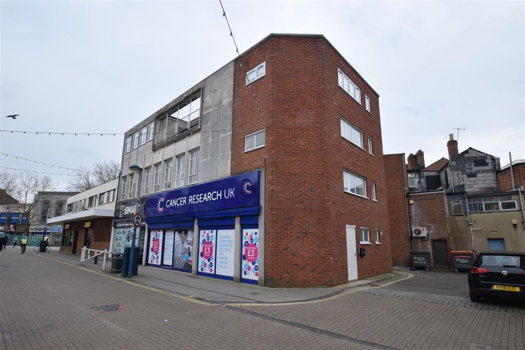 Property photo 3 of 7