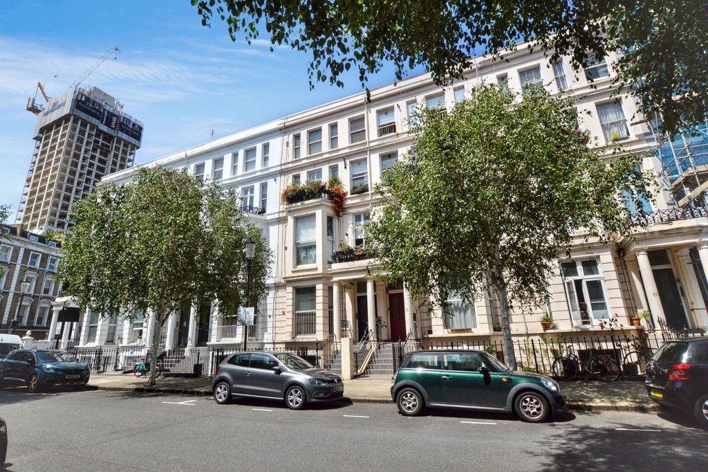 Property photo 2 of 10 70B Longridge Road, Earls Court, London Sw5 9Sq
