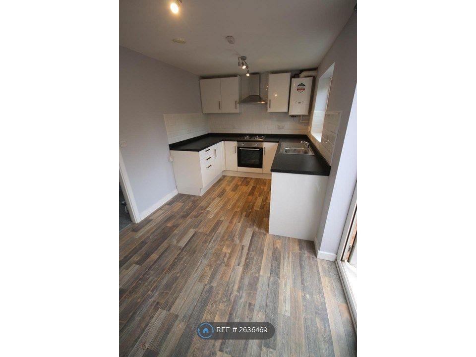 Property photo 3 of 20 Kitchen Diner