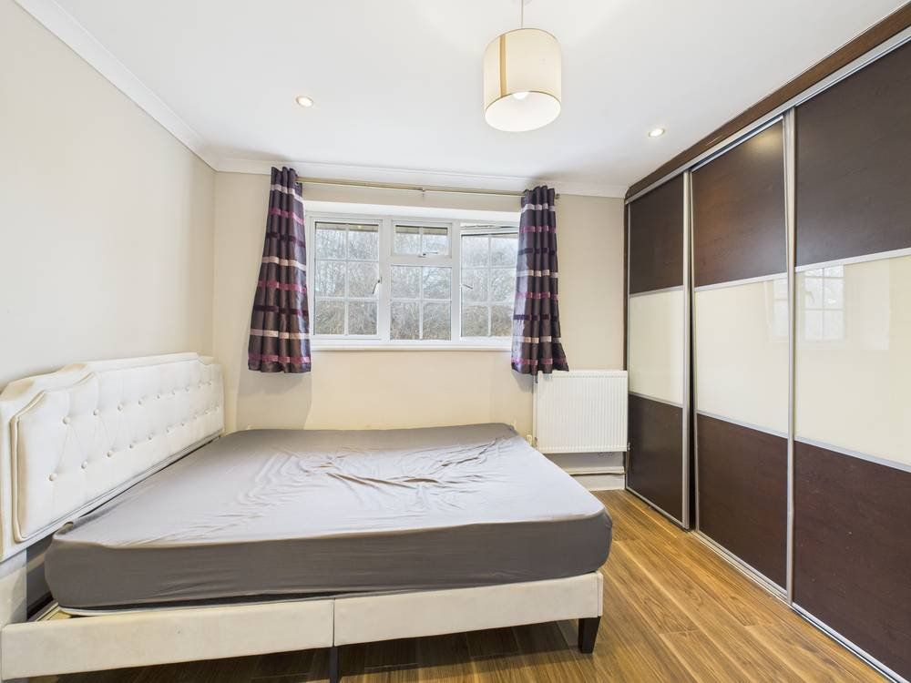 Property photo 3 of 17 Picture No. 09