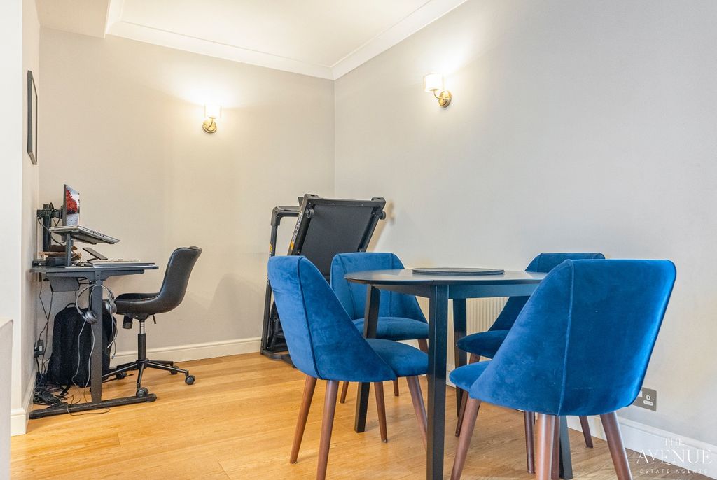 Property photo 3 of 15 4839112